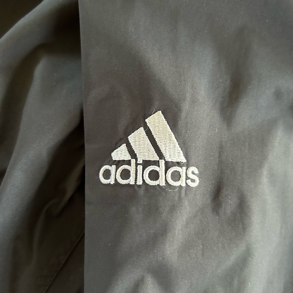 🔥Adidas | Men’s black Climaproof zipper front rain jacket side zipper pockets XL - Picture 6 of 12